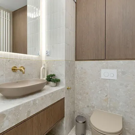 Апартаменты Luxury With Parking And Air Conditioning In By Renters Prestige